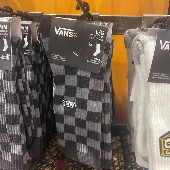 Vans Checkerboard Pewter / Black Crew Socks (1 pair) - Picture 14 of 16